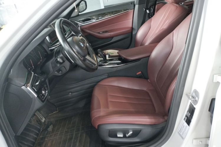 Used BMW 5 Series 2019 530Li Leading Model M Sport Package
