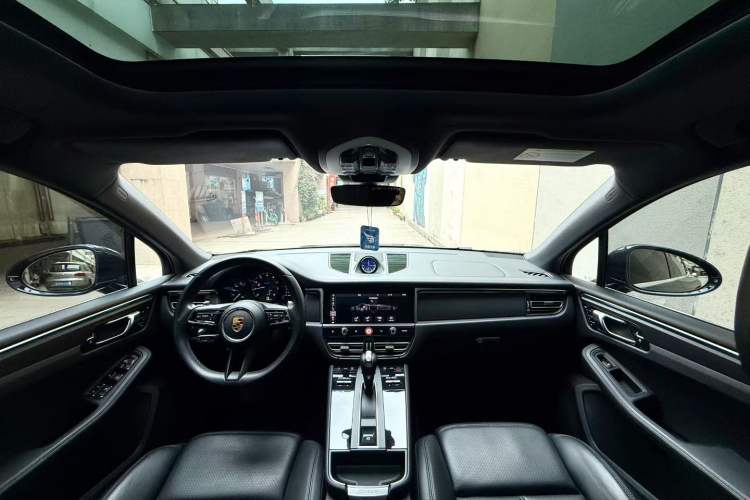 Used Porsche Macan 2022 Macan 2.0T
