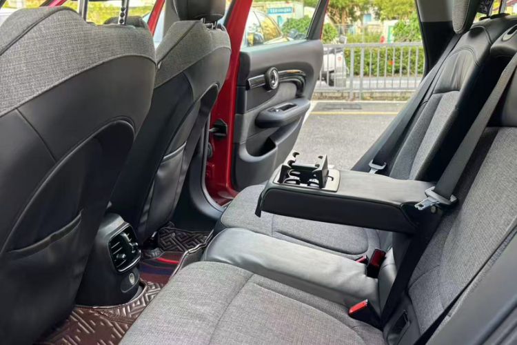 Used  Clubman 2016 2.0T COOPER S
