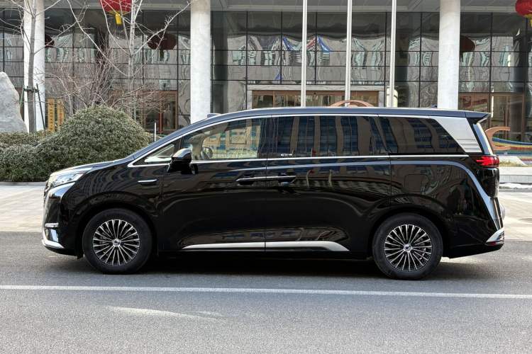 Used VOYAH Dream 2026 Model PHEV Qiankun Max