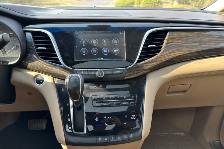 Used Buick GL8 2017 ES 28T Luxury Model China V Standard