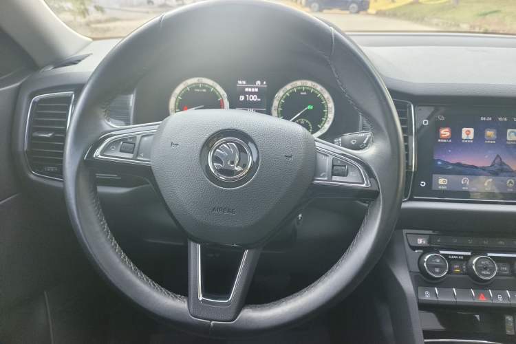 Used Skoda Kodiaq 2018 Facelifted TSI330 5-Seater Two-Wheel-Drive Luxury Enjoyment Edition
