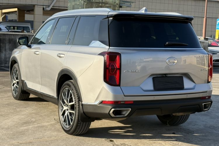 Used GAC Trumpchi GS8 2022 Linghang Series 2.0 TGDI Two-Wheel-Drive Luxury Smart Connectivity Version (7 Seats)
