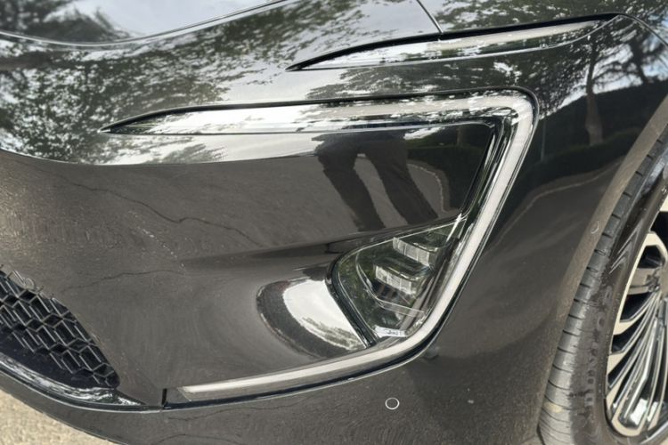 Used  12 2025 Ultra Extended-Range Edition
