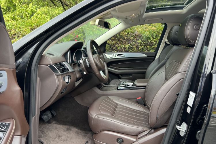 Used Mercedes-Benz GLS 2017 GLS 400 4MATIC Fashion Edition
