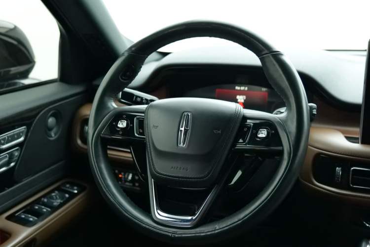 Used Lincoln Aviator 2021 3.0T V6 Four-Wheel Drive Zunya Edition
