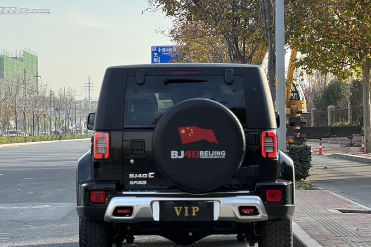 Used BAIC Off-Road BJ40 2023 2.0T Automatic Four-Wheel Drive Urban Hunter Edition Chivalrous Type
