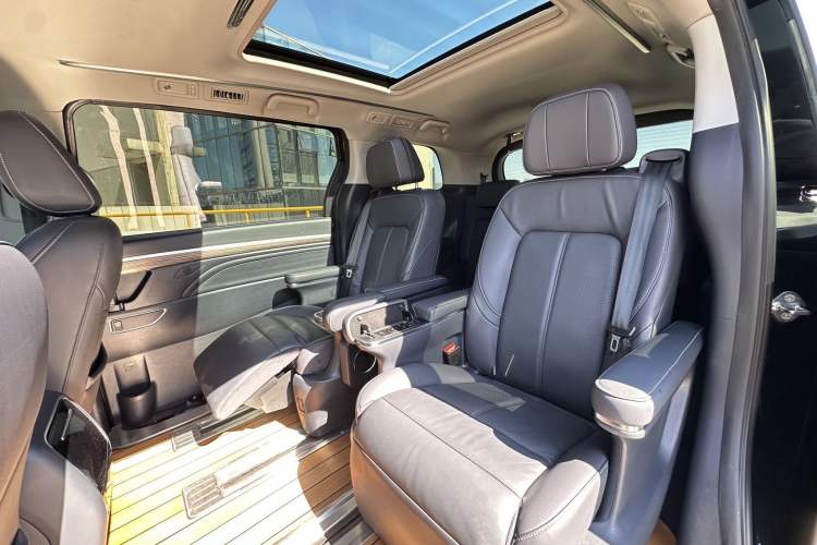 Used GAC Trumpchi M8 2021 Master Series 390T Ultimate Edition
