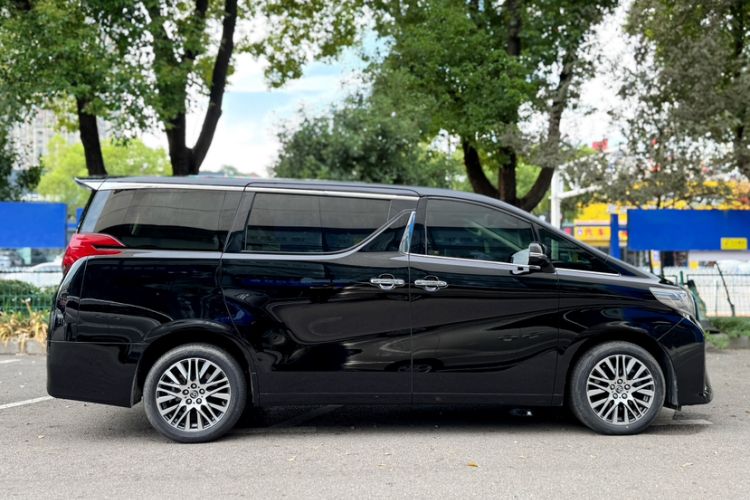 Used Toyota Alphard 2015 3.5L Luxury Edition