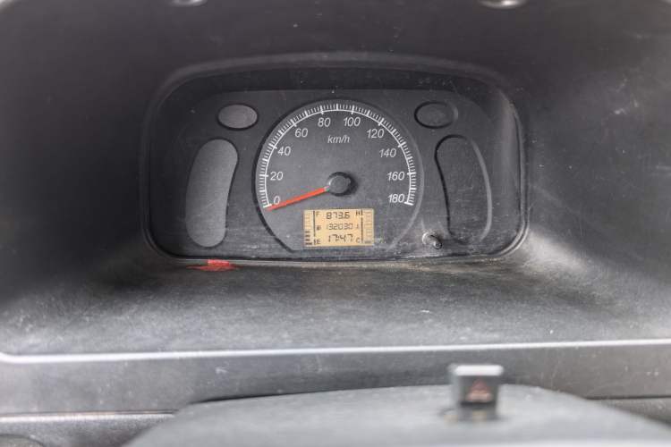 Used Wuling Zhiguang 2013 1.0L Practical Version
