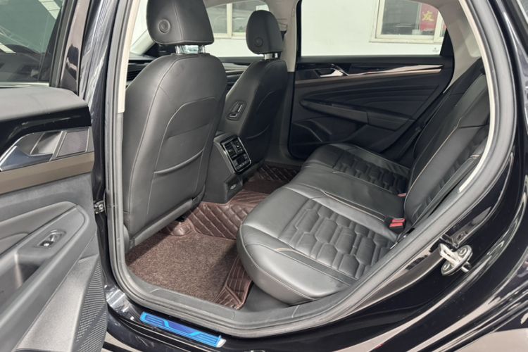 Used Volkswagen Passat 2019 330TSI Elite Edition China VI
