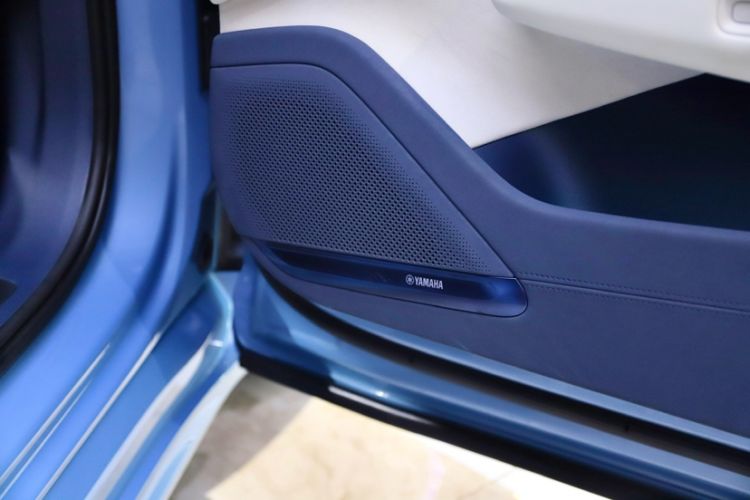 Used Zeekr 001 2025 WE Edition 100 kWh Rear-Wheel Drive
