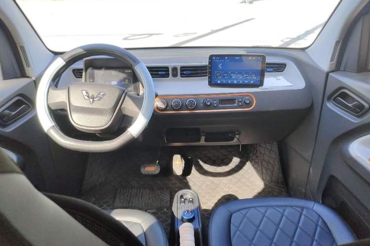 Used Wuling Hongguang MINIEV 2020 Freedom Version Lithium Iron Phosphate