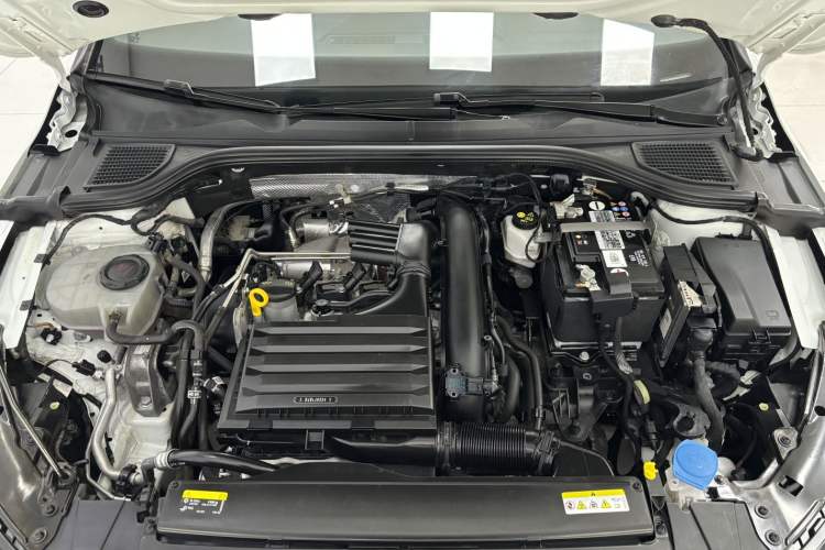 Used Volkswagen Golf 2021 280TSI DSG R-Line
