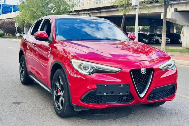Used Alfa Romeo Stelvio 2017 2.0T 200HP Elite Edition
