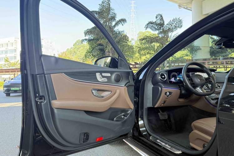 Used Mercedes-Benz E-Class New Energy 2023 E 350 e L Plug-in Hybrid Sports Sedan