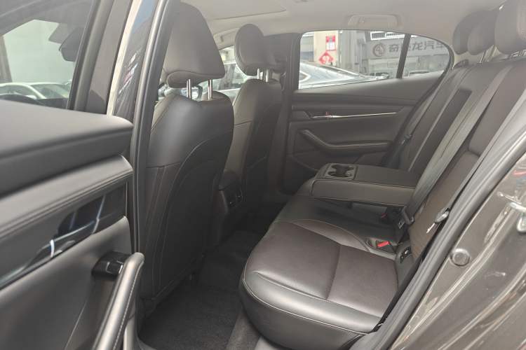 Used Mazda Mazda 3 Axela 2022 2.0L Automatic Zhi Rui Edition
