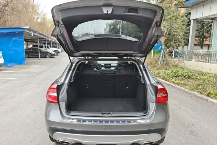 Used Mercedes-Benz GLA 2015 GLA 200 Fashion Model