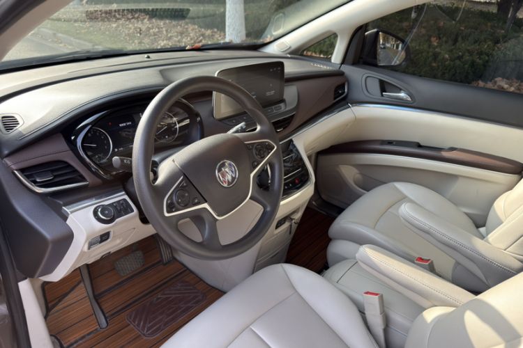 Used Buick GL8 2023 Land Executive Class Smart Enjoyment Model
