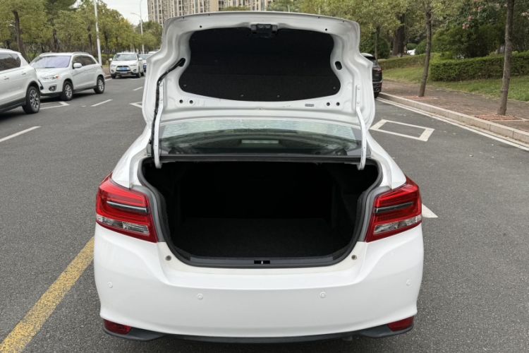 Used Toyota YARiS L 2017 1.5E CVT Dynamic Edition