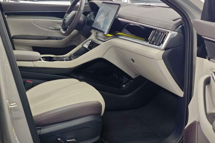 Used BYD Song PLUS New Energy 2025 EV 520km Premium Version
