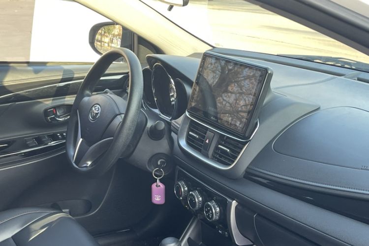 Used Toyota YARiS L 2020 X-Trail X 1.5L CVT Luxury Edition
