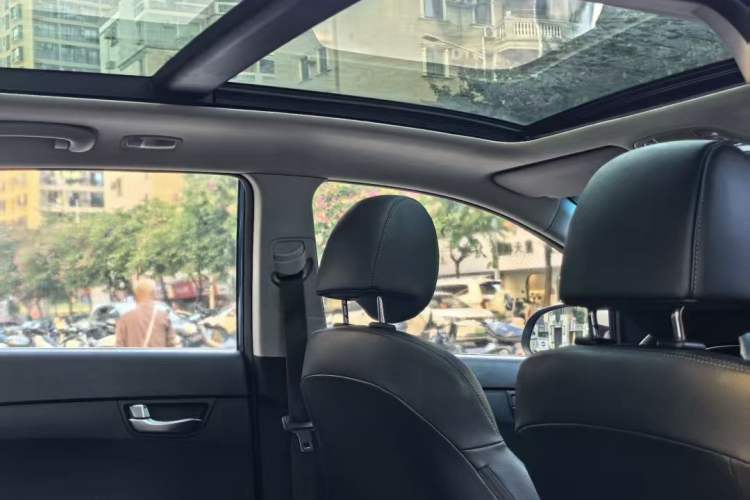 Used Kia KX3 2015 1.6L Automatic Two-Wheel Drive DLX
