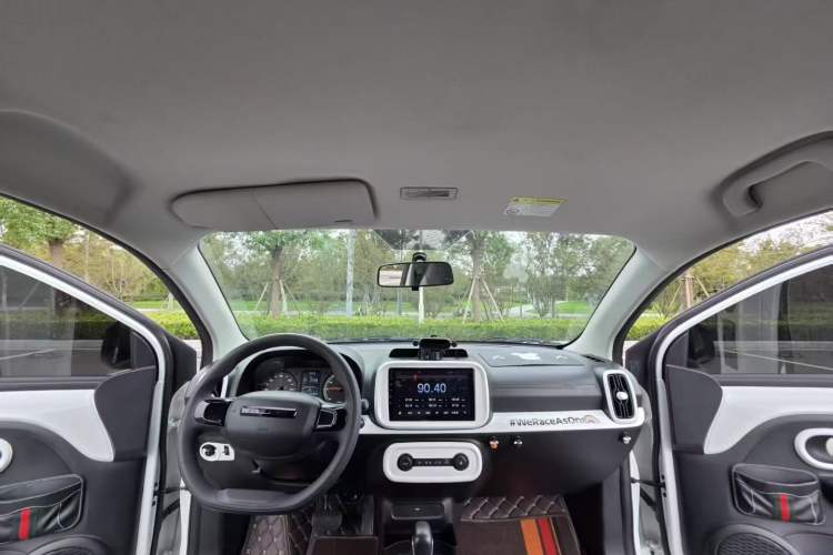 Used Roewe Clever 2022 311km QiQi BoBo Edition