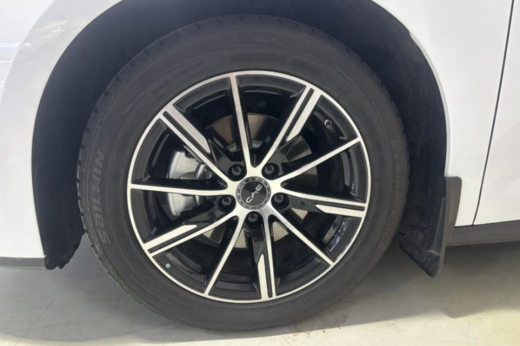 Used BYD Seal 06 New Energy 2025 DM-i Smart Drive 80KM Prestige Model
