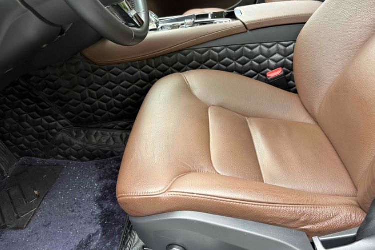 Used Volvo S90 New Energy 2021 T8 eDrive Hybrid Zhiyi Luxury Edition
