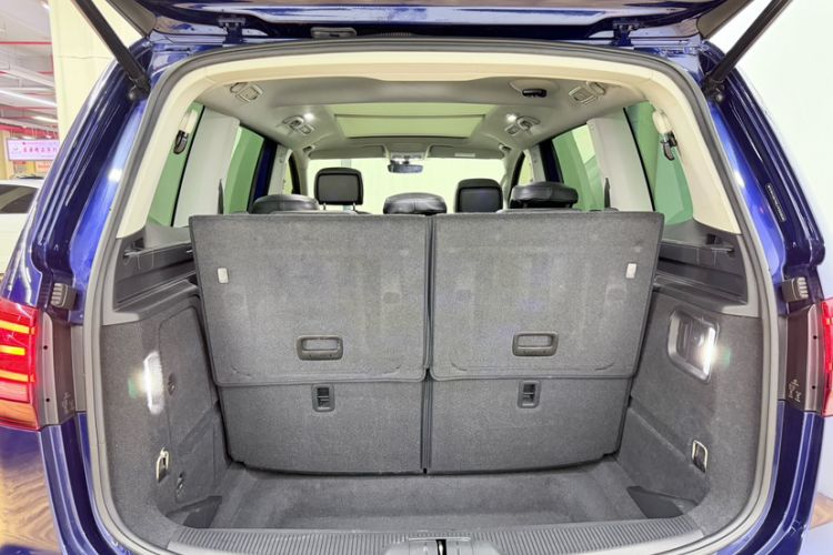 Used Volkswagen Sharan 2018 380TSI Comfort Edition 7-Seater
