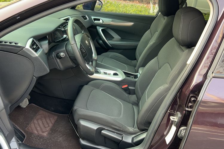 Used  6 2016 1.6T Elegant Edition THP160