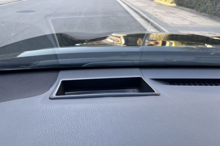 Used Toyota Camry 2018 2.0G Luxury Edition
