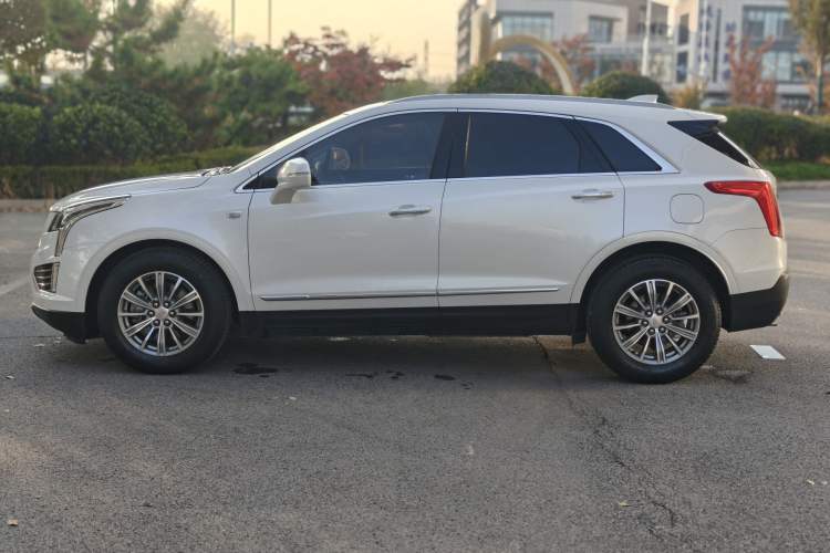 Used Cadillac XT5 2018 25T Luxury Model
