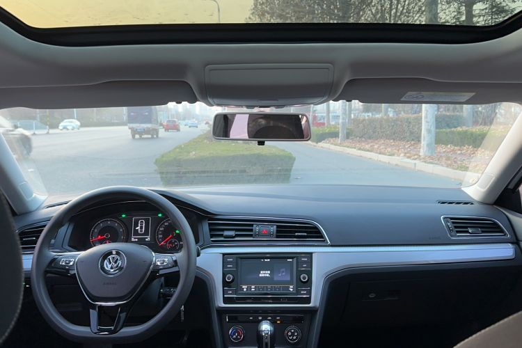 Used Volkswagen Lamando 2019 230TSI DSG Fashion Edition China VI