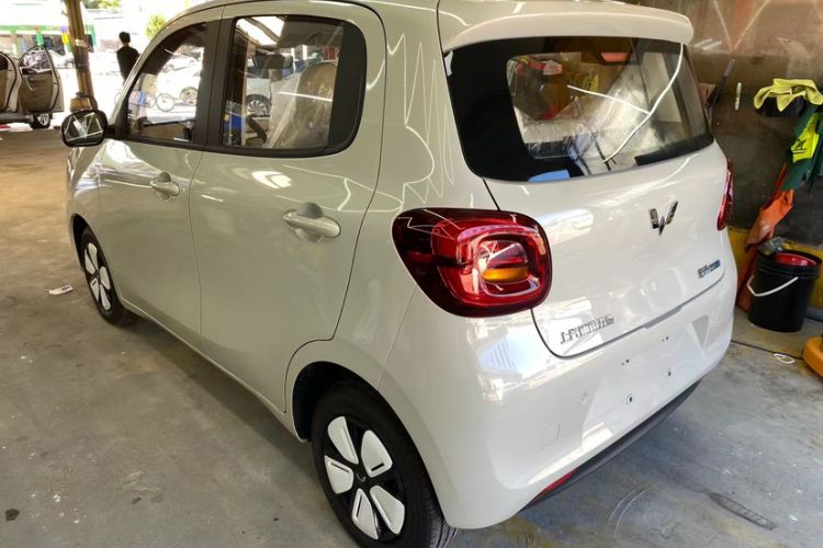 Used Wuling Hongguang MINIEV 2025 Four-Door Version Advanced Edition
