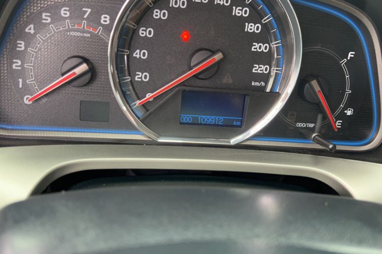 Used Toyota RAV4 2015 2.0L CVT Four-Wheel Drive New Edition
