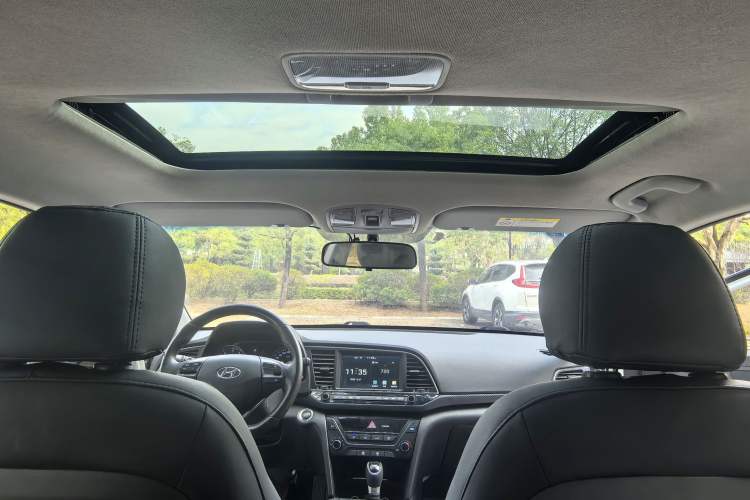 Used Hyundai Elantra 2018 1.4T Dual-Clutch Xuan Dong · Dynamic Edition
