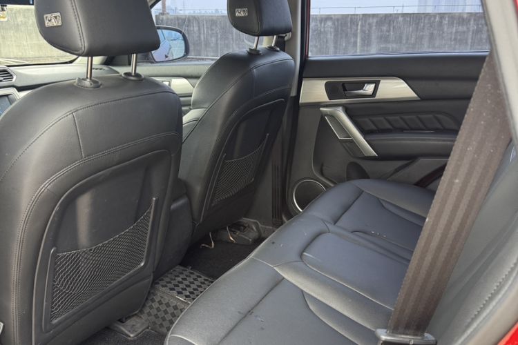 Used Haval H2 2016 Red Label 1.5T Automatic Two-Wheel Drive Elite Model
