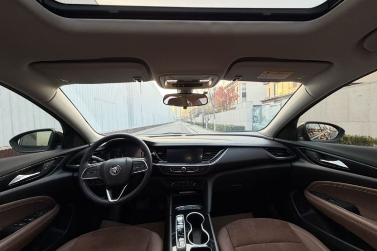 Used Buick Regal 2020 552T Luxury Version
