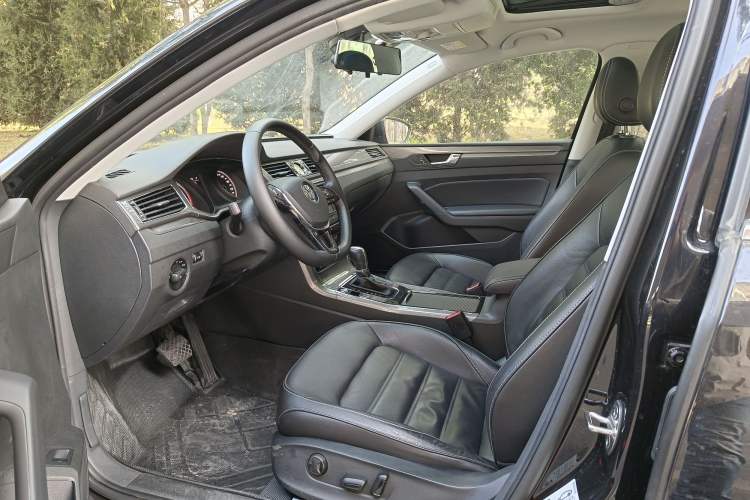 Used Volkswagen Passat 2017 280TSI DSG Luxury Edition