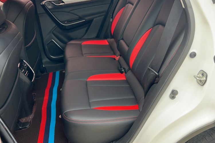 Used Dongfeng Aeolus AX7 2020 1.6T Automatic AI Pioneer Model China VI Standard
