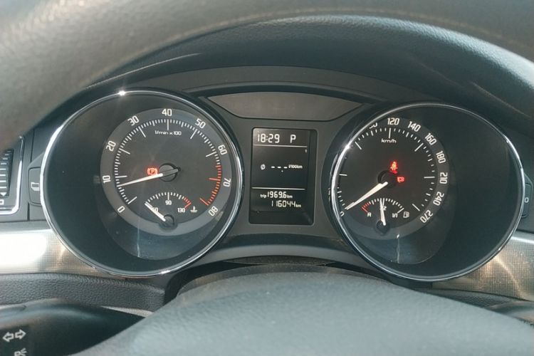 Used Skoda Superb 2013 1.4TSI DSG Sport Edition
