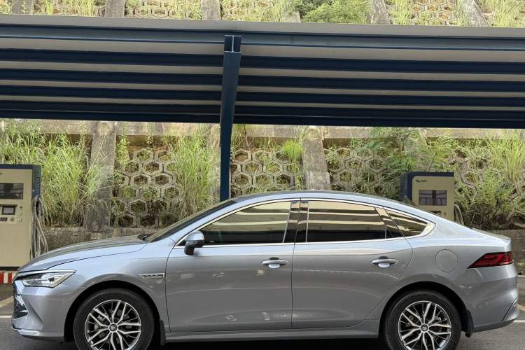 TDK.VehicleDetails.img