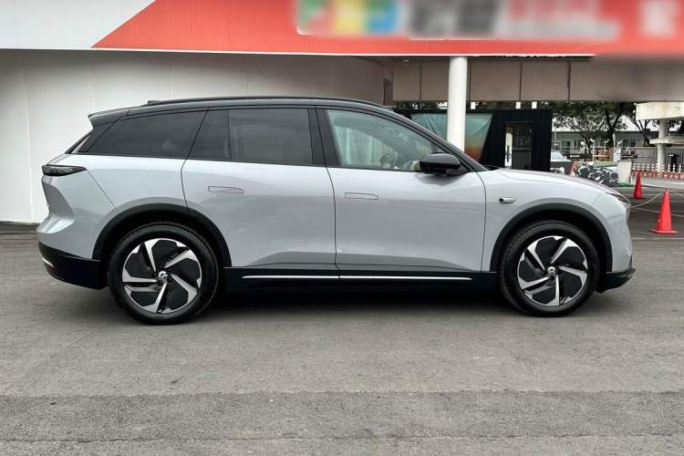 Used Nio ES6 2024 75 kWh

