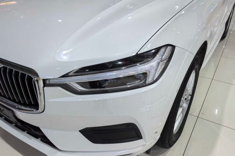 Used Volvo XC60 2019 T5 4x4 Smart Edition China VI Standard