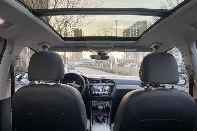 Used Volkswagen Tiguan L 2018 Facelift 330TSI Automatic Two-Wheel Drive Luxury Edition
