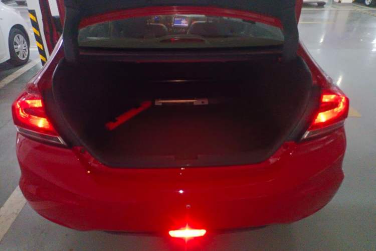 Used Honda Civic 2014 1.8L Automatic Classic Edition
