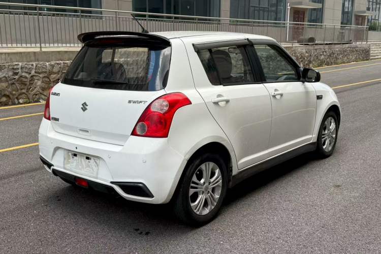 Used Suzuki Swift 2013 1.5L Automatic Standard Edition
