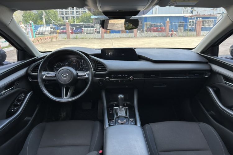 Used Mazda Mazda 3 Axela 2021 2.0L Automatic ZhiXuan Edition

